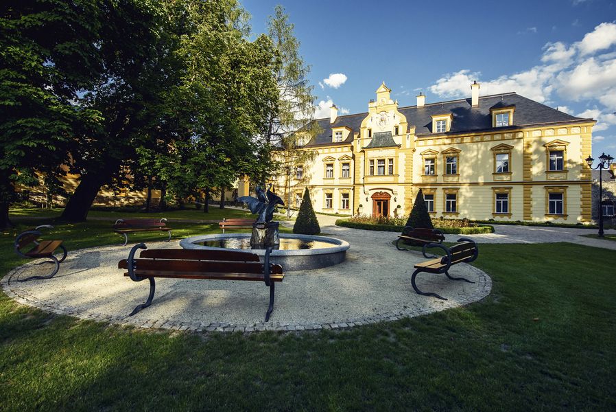 Zámecký resort Sobotín